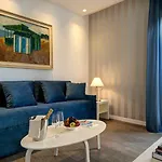 Byron Bellavista Hotel 4*