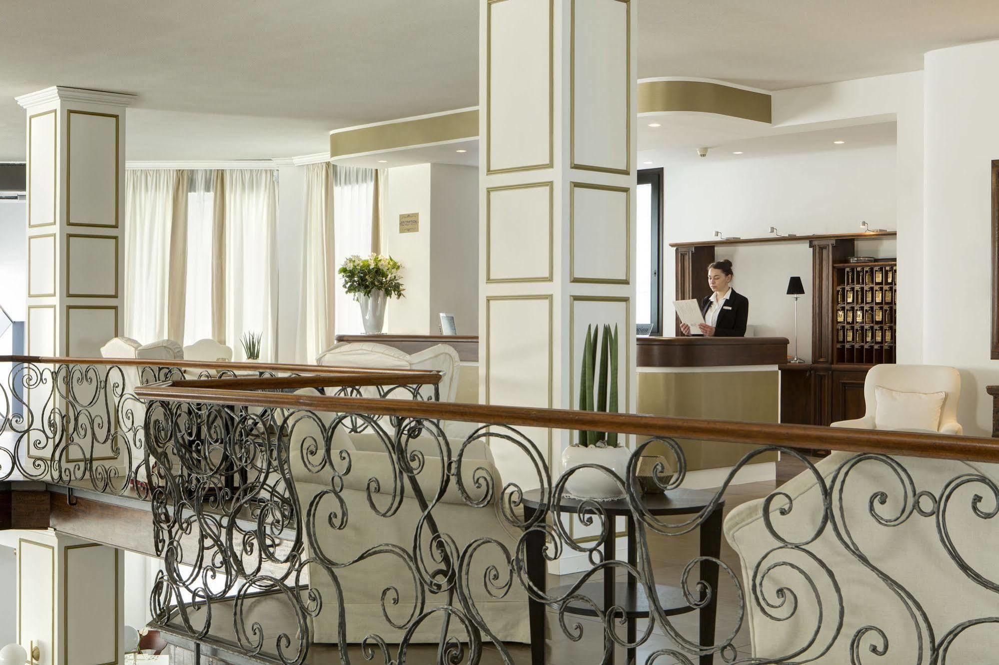 Byron Bellavista 4*