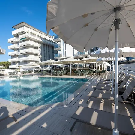 Byron Bellavista Hotel 4*